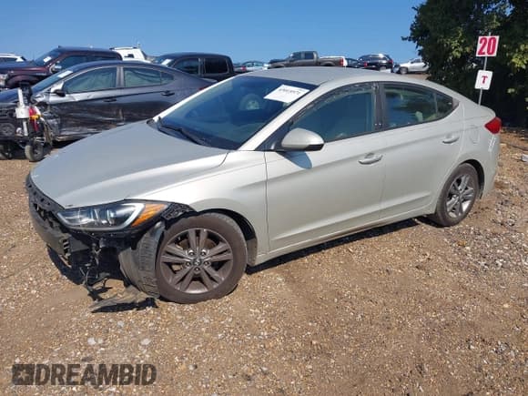 ✅ 2017 Hyundai Elantra Value Edition • VIN: 5NPD84LF7HH177015 • Lot: 43015571. Listed on IAAI with 296,930 mi. Free auction sales archive from the USA and detailed vehicle history report at DreamBid. Image 19.