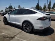 ✅ 2023 Tesla Model X • VIN: 7SAXCBE52PF417849 • Lot: 63702015. Wystawiony na Copart z przebiegiem 35 357 mil. Bezpłatny archiwum sprzedaży aukcyjnych z USA i szczegółowy raport historii pojazdu na DreamBid. Zdjęcie 2.