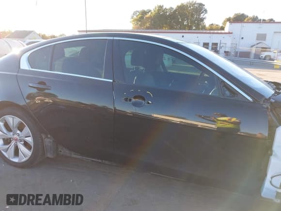 ✅ 2020 Jaguar XE S • VIN: SAJAJ4FX8LCP64390 • Лот: 43571463. Опубликован ранее на IAAI с пробегом 66 962 миль. Бесплатный доступ к архиву аукционных продаж из США и подробный отчёт об истории автомобиля на DreamBid. Изображение 14.