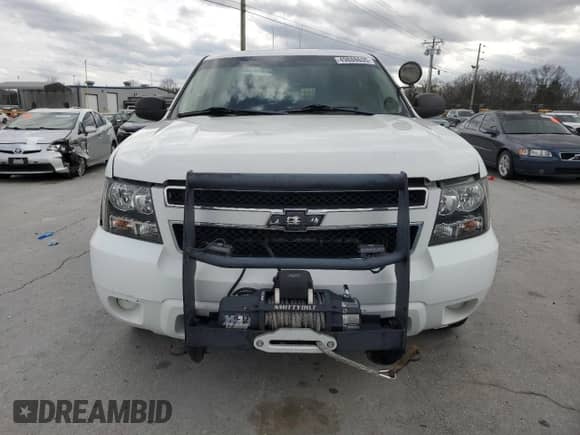 2011 Chevrolet Tahoe Commercial with VIN 1GNSK2E04BR331399, listed as a Copart auction lot 49888635 with 156,049 mi miles and Salvage title. Bid and sale history available at DreamBid. Image 5.