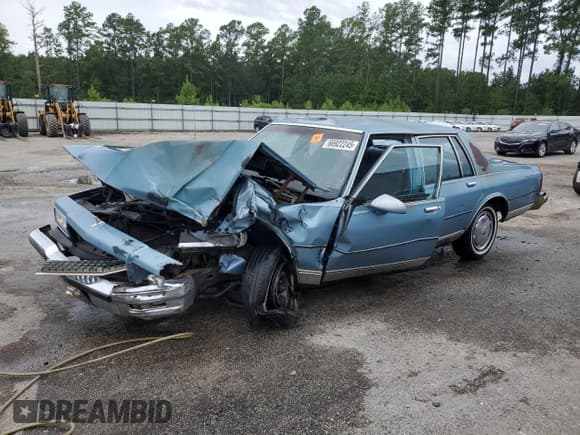 ✅ 1989 Chevrolet Caprice • VIN: 1G1BN51E4KR130212 • Лот: 66922245. Опубликован ранее на Copart с пробегом 240 445 миль. Бесплатный доступ к архиву аукционных продаж из США и подробный отчёт об истории автомобиля на DreamBid. Изображение 1.