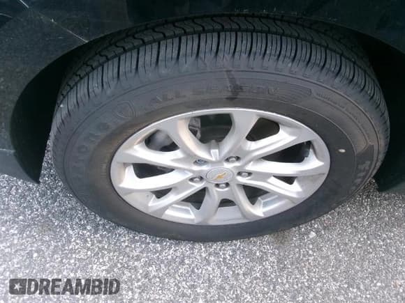 ✅ 2021 Chevrolet Equinox LT • VIN: 2GNAXJEV8M6125116 • Лот: 42308742. Опубликован ранее на IAAI с пробегом 105 871 миль. Бесплатный доступ к архиву аукционных продаж из США и подробный отчёт об истории автомобиля на DreamBid. Изображение 1.