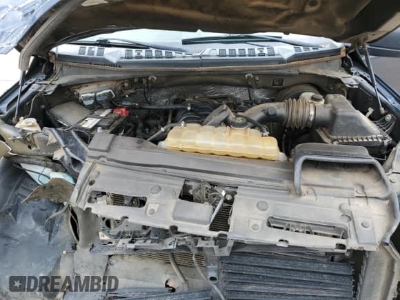 ✅ 2015 Ford F-150 XL • VIN: 1FTEX1CF0FFA48756 • Lot: 69626365. Wystawiony na Copart z przebiegiem 231 668 mil. Bezpłatny archiwum sprzedaży aukcyjnych z USA i szczegółowy raport historii pojazdu na DreamBid. Zdjęcie 11.