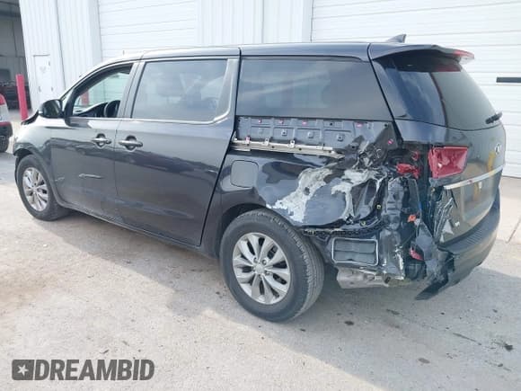 ✅ 2021 Kia Sedona LX • VIN: KNDMB5C10M6671247 • Lot: 42899934. Listed on IAAI with 61,883 mi. Free auction sales archive from the USA and detailed vehicle history report at DreamBid. Image 3.