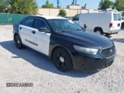 ✅ 2015 Ford Police Interceptor • VIN: 1FAHP2MKXFG204025 • Lot: 42957186. Wystawiony na IAAI z przebiegiem 95 591 mil. Bezpłatny archiwum sprzedaży aukcyjnych z USA i szczegółowy raport historii pojazdu na DreamBid. Zdjęcie 1.