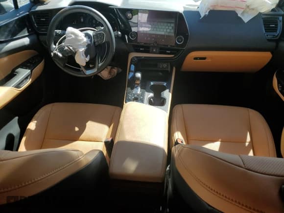 ✅ 2025 Lexus NX 350h • VIN: 2T2AKCEZ2SC040365 • Лот: 50443645. Опубликован ранее на Copart с пробегом 12 158 миль. Бесплатный доступ к архиву аукционных продаж из США и подробный отчёт об истории автомобиля на DreamBid. Изображение 8.