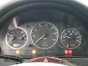 ✅ 2005 Mercedes-Benz M 350 • VIN: 4JGAB57E35A559004 • Lot: 72765774. Wystawiony na Copart z przebiegiem 225 883 mil. Bezpłatny archiwum sprzedaży aukcyjnych z USA i szczegółowy raport historii pojazdu na DreamBid. Zdjęcie 9.