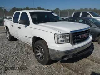2007 GMC Sierra 1500 SLE1 with VIN 3GTEK13367G532144, listed as a IAAI auction lot 41237508 with Not provided miles and . Bid and sale history available at DreamBid. Image 1.