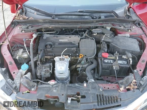 ✅ 2017 Honda Accord Sport SE • VIN: 1HGCR2F1XHA156374 • Lot: 43523040. Wystawiony na IAAI z przebiegiem 121 904 mil. Bezpłatny archiwum sprzedaży aukcyjnych z USA i szczegółowy raport historii pojazdu na DreamBid. Zdjęcie 10.