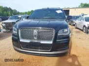 ✅ 2023 Lincoln Navigator Reserve • VIN: 5LMJJ2LGXPEL17392 • Лот: 42270603. Опубликован ранее на IAAI с пробегом Не указан. Бесплатный доступ к архиву аукционных продаж из США и подробный отчёт об истории автомобиля на DreamBid. Изображение 11.