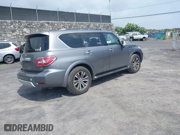 ✅ 2018 Nissan Armada SV • VIN: JN8AY2NC5JX501457 • Lot: 42816460. Wystawiony na IAAI z przebiegiem 80 439 mil. Bezpłatny archiwum sprzedaży aukcyjnych z USA i szczegółowy raport historii pojazdu na DreamBid. Zdjęcie 4.