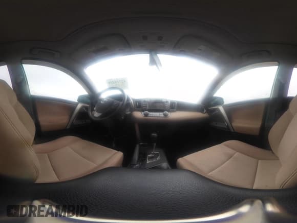 ✅ 2015 Toyota RAV4 XLE • VIN: 2T3WFREV5FW201429 • Лот: 42710238. Опубликован ранее на IAAI с пробегом 202 308 миль. Бесплатный доступ к архиву аукционных продаж из США и подробный отчёт об истории автомобиля на DreamBid. Изображение 17.