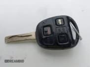 ✅ 2005 Lexus ES 350 • VIN: JTHBA30G755063805 • Lot: 42376576. Listed on IAAI with 209,524 mi. Free auction sales archive from the USA and detailed vehicle history report at DreamBid. Image 11.