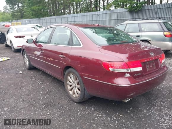 ✅ 2009 Hyundai Azera Limited • VIN: KMHFC46F79A372233 • Лот: 42522389. Опубликован ранее на IAAI с пробегом 193 783 миль. Бесплатный доступ к архиву аукционных продаж из США и подробный отчёт об истории автомобиля на DreamBid. Изображение 3.
