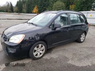 ✅ 2007 Kia Rondo LX • VIN: KNAFG525577029097 • Лот: 78657174. Опубликован ранее на Copart с пробегом 194 520 миль. Бесплатный доступ к архиву аукционных продаж из США и подробный отчёт об истории автомобиля на DreamBid. Изображение 1.