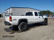 ✅ 2001 Chevrolet Silverado 2500HD LS • VIN: 1GCHK29U61E316862 • Lot: 57590155. Wystawiony na Copart z przebiegiem Nie podano. Bezpłatny archiwum sprzedaży aukcyjnych z USA i szczegółowy raport historii pojazdu na DreamBid. Zdjęcie 3.