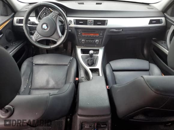 ✅ 2008 BMW 3 Series 328i • VIN: WBAVC53588A246606 • Lot: 92168565. Listed on Copart with 154,847 mi. Free auction sales archive from the USA and detailed vehicle history report at DreamBid. Image 8.