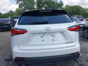✅ 2016 Lexus NX 200t • VIN: JTJYARBZ7G2037204 • Lot: 42938647. Wystawiony na IAAI z przebiegiem 58 257 mil. Bezpłatny archiwum sprzedaży aukcyjnych z USA i szczegółowy raport historii pojazdu na DreamBid. Zdjęcie 17.