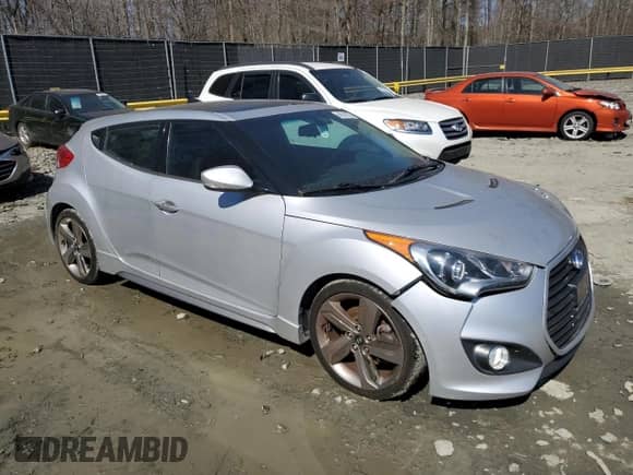 2013 Hyundai Veloster Turbo с VIN KMHTC6AEXDU100327, выставлен на аукционе Copart как лот 48618055 с пробегом 121 569 миль миль и Чистый • Clean title. История ставок и продаж доступна на DreamBid. Изображение 4.