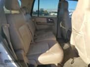 ✅ 2003 Ford Expedition Eddie Bauer • VIN: 1FMPU17L03LC00707 • Лот: 90081095. Опубликован ранее на Copart с пробегом 266 472 миль. Бесплатный доступ к архиву аукционных продаж из США и подробный отчёт об истории автомобиля на DreamBid. Изображение 10.