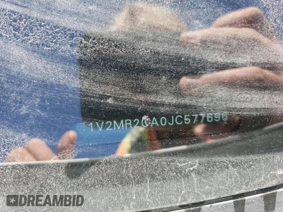 ✅ 2018 Volkswagen Atlas SEL • VIN: 1V2MR2CA0JC577696 • Lot: 70344315. Wystawiony na Copart z przebiegiem 148 676 mil. Bezpłatny archiwum sprzedaży aukcyjnych z USA i szczegółowy raport historii pojazdu na DreamBid. Zdjęcie 13.