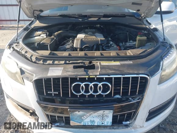 ✅ 2013 Audi Q7 Premium Plus • VIN: WA1LGAFE0DD005287 • Lot: 43192497. Listed on IAAI with 203,590 mi. Free auction sales archive from the USA and detailed vehicle history report at DreamBid. Image 10.