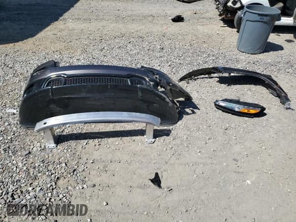 ✅ 2018 Jeep Cherokee Latitude • VIN: 1C4PJLCX2JD606660 • Lot: 82208355. Listed on Copart with 80,404 mi. Free auction sales archive from the USA and detailed vehicle history report at DreamBid. Image 13.