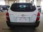 2006 Hyundai Tucson GLS z VIN KM8JN72D36U424123, wystawiony jako Copart lot #66989924 z przebiegiem 153 459 mil mil oraz Czysty tytuł • Clean title. Historia ofert i sprzedaży dostępna na DreamBid. Obrazek 6.