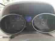 2011 Hyundai Tucson GL z VIN KM8JT3AB1BU214094, wystawiony jako Copart lot #72502474 z przebiegiem 52 768 mil mil oraz Szkoda całkowita • Salvage title. Historia ofert i sprzedaży dostępna na DreamBid. Obrazek 9.