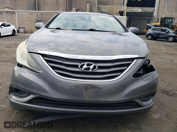 ✅ 2013 Hyundai Sonata GLS • VIN: 5NPEB4AC0DH647216 • Lot: 69199054. Listed on Copart with 172,016 mi. Free auction sales archive from the USA and detailed vehicle history report at DreamBid. Image 5.