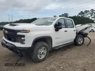 ✅ 2024 Chevrolet Silverado 2500HD Work Truck • VIN: 2GC4YLEY1R1130963 • Lot: 61128155. Wystawiony na Copart z przebiegiem 2 801 mil. Bezpłatny archiwum sprzedaży aukcyjnych z USA i szczegółowy raport historii pojazdu na DreamBid. Zdjęcie 1.