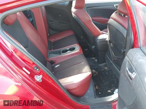 ✅ 2012 Hyundai Veloster w/Gray Int • VIN: KMHTC6AD7CU056647 • Lot: 41434535. Wystawiony na IAAI z przebiegiem 68 691 mil. Bezpłatny archiwum sprzedaży aukcyjnych z USA i szczegółowy raport historii pojazdu na DreamBid. Zdjęcie 8.