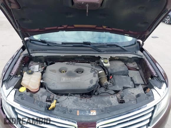 ✅ 2016 Lincoln MKC Reserve • VIN: 5LMTJ3DHXGUJ15132 • Lot: 42729696. Wystawiony na IAAI z przebiegiem 53 741 mil. Bezpłatny archiwum sprzedaży aukcyjnych z USA i szczegółowy raport historii pojazdu na DreamBid. Zdjęcie 10.