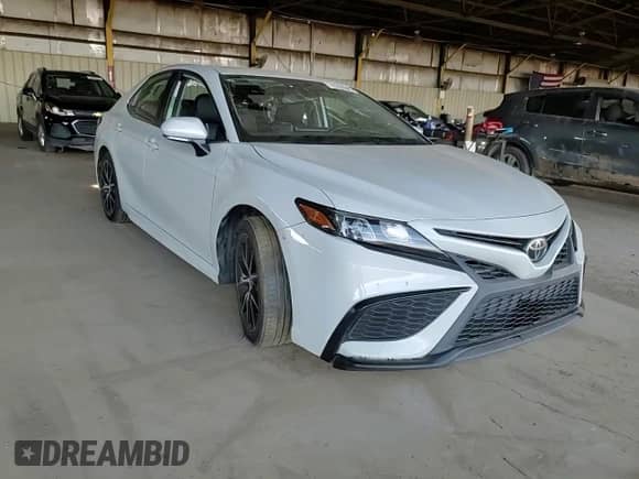 2022 Toyota Camry SE z VIN 4T1S11AKXNU055336, wystawiony jako Copart lot #70786395 z przebiegiem 63 005 mil mil oraz Szkoda całkowita • Salvage title. Historia ofert i sprzedaży dostępna na DreamBid. Obrazek 13.