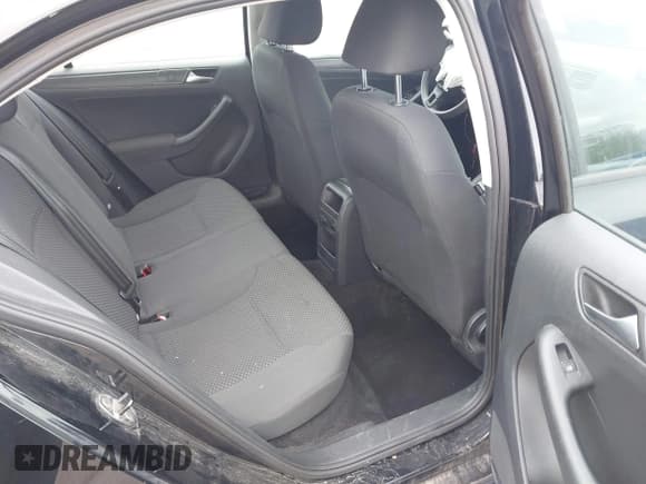 ✅ 2012 Volkswagen Jetta S • VIN: 3VW2K7AJ3CM345279 • Лот: 42208768. Опубликован ранее на IAAI с пробегом 102 237 миль. Бесплатный доступ к архиву аукционных продаж из США и подробный отчёт об истории автомобиля на DreamBid. Изображение 8.