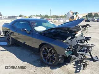 2019 Dodge Challenger R/T with VIN 2C3CDZBT1KH660483, listed as a IAAI auction lot 43038116 with 89,982 mi miles and . Bid and sale history available at DreamBid. Image 1.