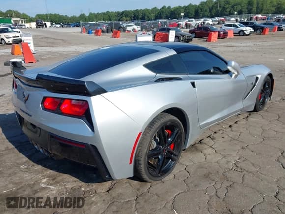 ✅ 2016 Chevrolet Corvette 2LT • VIN: 1G1YD2D77G5107661 • Lot: 42838188. Listed on IAAI with 80,226 mi. Free auction sales archive from the USA and detailed vehicle history report at DreamBid. Image 4.