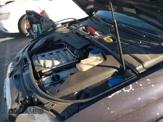 ✅ 2005 Audi S4 • VIN: WAUGL68E65A516869 • Lot: 41246411. Wystawiony na IAAI z przebiegiem 180 488 mil. Bezpłatny archiwum sprzedaży aukcyjnych z USA i szczegółowy raport historii pojazdu na DreamBid. Zdjęcie 6.