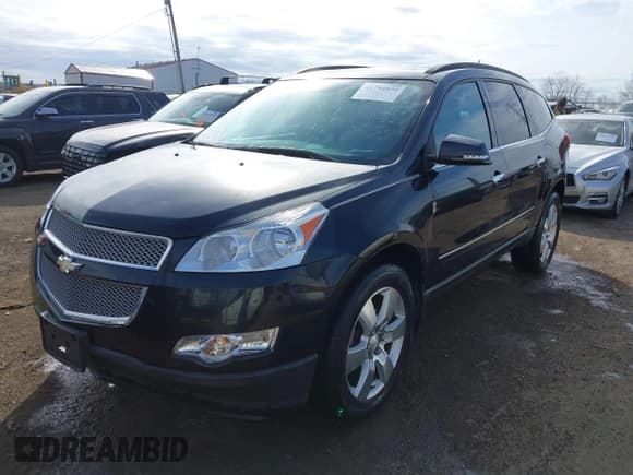 ✅ 2010 Chevrolet Traverse LTZ • VIN: 1GNLRHED7AJ236676 • Лот: 41794975. Опубликован ранее на IAAI с пробегом 78 739 миль. Бесплатный доступ к архиву аукционных продаж из США и подробный отчёт об истории автомобиля на DreamBid. Изображение 2.