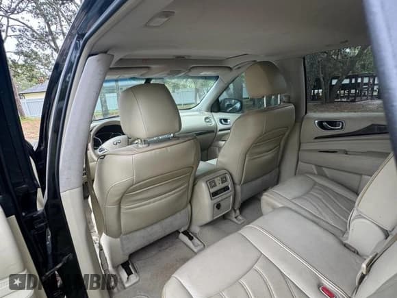 ✅ 2014 Infiniti QX60 • VIN: 5N1AL0MN3EC552479 • Лот: 85108535. Опубликован ранее на Copart с пробегом 104 926 миль. Бесплатный доступ к архиву аукционных продаж из США и подробный отчёт об истории автомобиля на DreamBid. Изображение 6.