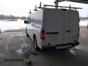 ✅ 2016 Nissan NV SL • VIN: 1N6BF0KY6GN809460 • Lot: 41378499. Wystawiony na IAAI z przebiegiem 132 024 mil. Bezpłatny archiwum sprzedaży aukcyjnych z USA i szczegółowy raport historii pojazdu na DreamBid. Zdjęcie 3.