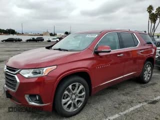 ✅ 2021 Chevrolet Traverse Premier • VIN: 1GNEVKKW8MJ187046 • Lot: 84289545. Wystawiony na Copart z przebiegiem 83 347 mil. Bezpłatny archiwum sprzedaży aukcyjnych z USA i szczegółowy raport historii pojazdu na DreamBid. Zdjęcie 1.