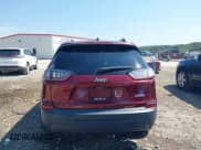 ✅ 2019 Jeep Cherokee Latitude • VIN: 1C4PJLCB9KD333075 • Лот: 43161093. Опубликован ранее на IAAI с пробегом 110 466 миль. Бесплатный доступ к архиву аукционных продаж из США и подробный отчёт об истории автомобиля на DreamBid. Изображение 17.