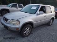 ✅ 2001 Honda CR-V SE • VIN: JHLRD187X1C056405 • Lot: 42800957. Wystawiony na IAAI z przebiegiem 235 545 mil. Bezpłatny archiwum sprzedaży aukcyjnych z USA i szczegółowy raport historii pojazdu na DreamBid. Zdjęcie 2.