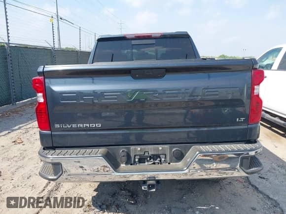 2022 Chevrolet Silverado 1500 LT z VIN 1GCPWCED8NZ104295, wystawiony jako IAAI lot #42053778 z przebiegiem 65 737 mil mil oraz . Historia ofert i sprzedaży dostępna na DreamBid. Obrazek 16.