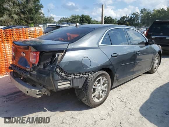 2014 Chevrolet Malibu LS with VIN 1G11A5SL6EF213893, listed as a Copart auction lot 84719055 with 144,400 mi miles and Salvage title. Bid and sale history available at DreamBid. Image 3.