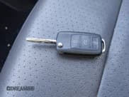 ✅ 2008 Volkswagen Jetta SE • VIN: 3VWRM71KX8M182235 • Lot: 41519055. Wystawiony na IAAI z przebiegiem 182 404 mil. Bezpłatny archiwum sprzedaży aukcyjnych z USA i szczegółowy raport historii pojazdu na DreamBid. Zdjęcie 11.