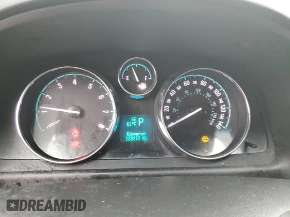 ✅ 2015 Chevrolet Captiva Sport LT • VIN: 3GNAL3EKXFS503387 • Lot: 46581405. Wystawiony na Copart z przebiegiem 129 210 mil. Bezpłatny archiwum sprzedaży aukcyjnych z USA i szczegółowy raport historii pojazdu na DreamBid. Zdjęcie 9.