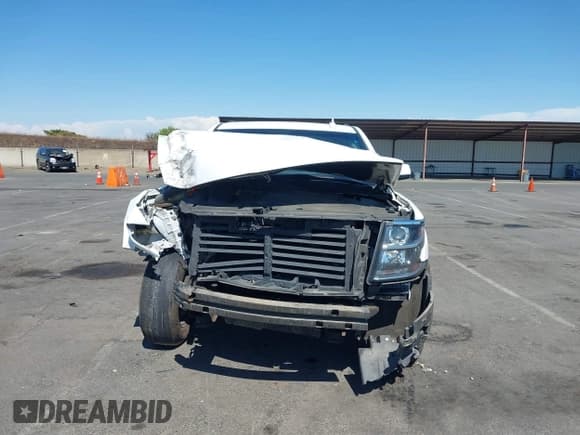 ✅ 2018 Chevrolet Tahoe LT • VIN: 1GNSCBKC2JR386184 • Lot: 42866122. Listed on IAAI with 107,979 mi. Free auction sales archive from the USA and detailed vehicle history report at DreamBid. Image 13.