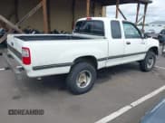 ✅ 1997 Toyota T100 DX • VIN: JT4UN22D0V0043842 • Лот: 42587681. Опубликован ранее на IAAI с пробегом 274 883 миль. Бесплатный доступ к архиву аукционных продаж из США и подробный отчёт об истории автомобиля на DreamBid. Изображение 4.